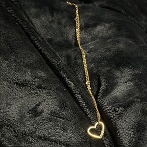 New in box Gold color Heart Pendant Necklace says Grandma Dainty Design